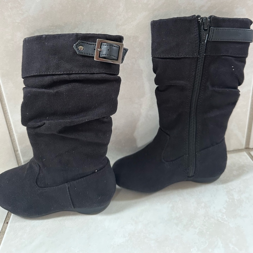 The original Arizona Jean company toddler black boots size 5